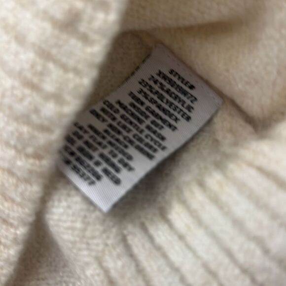 NWT Sanctuary pretty pleats soft sweater 3X - Picture 6 of 7